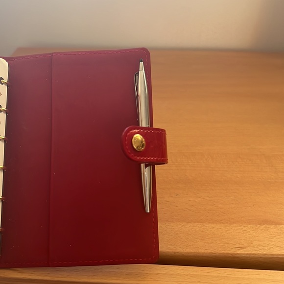 Louis Vuitton small agenda in red vernis leather - Picture 5 of 5
